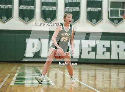 Thumbnail 3 in Oak knoll @ New Providence photogallery.