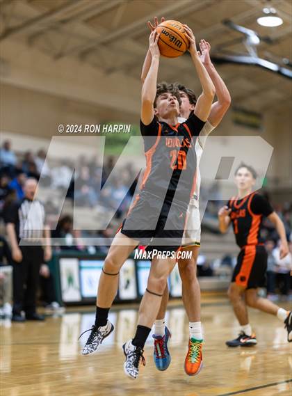Thumbnail 1 in Douglas @ Bishop Manogue photogallery.