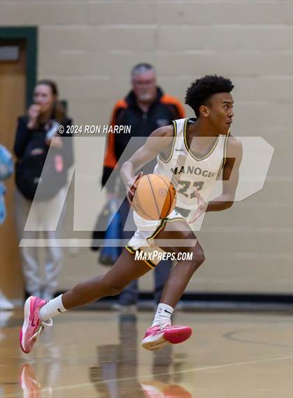 Thumbnail 1 in Douglas @ Bishop Manogue photogallery.