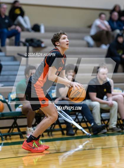 Thumbnail 2 in Douglas @ Bishop Manogue photogallery.