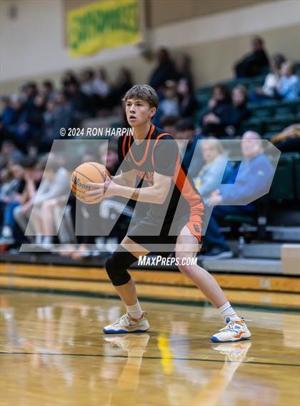 Thumbnail 2 in Douglas @ Bishop Manogue photogallery.