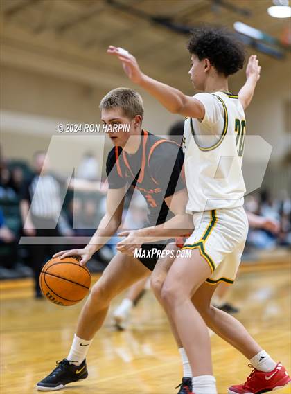 Thumbnail 3 in Douglas @ Bishop Manogue photogallery.