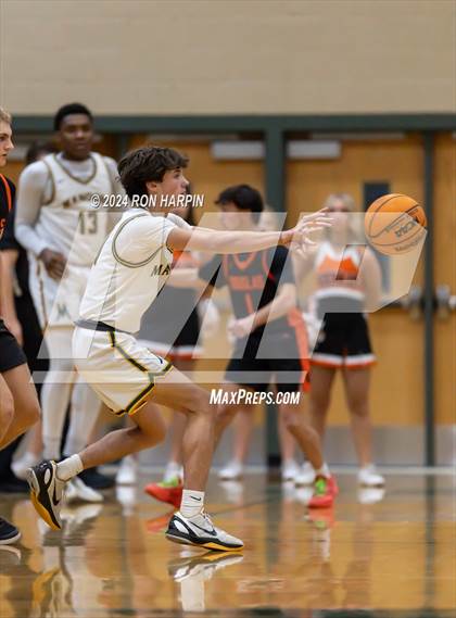 Thumbnail 3 in Douglas @ Bishop Manogue photogallery.
