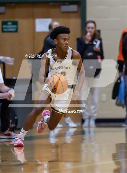Thumbnail 3 in Douglas @ Bishop Manogue photogallery.