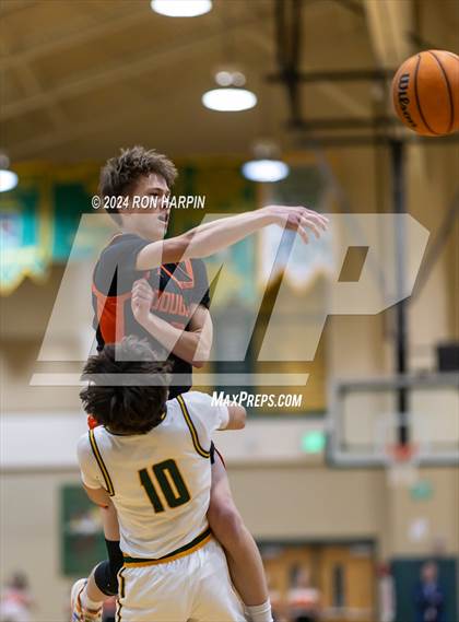 Thumbnail 2 in Douglas @ Bishop Manogue photogallery.