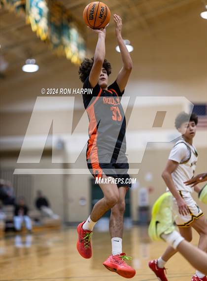 Thumbnail 2 in Douglas @ Bishop Manogue photogallery.