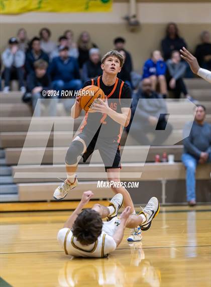 Thumbnail 2 in Douglas @ Bishop Manogue photogallery.