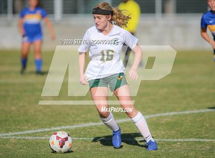 Thumbnail 1 in Lincoln vs. Hilmar photogallery.