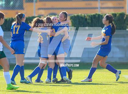 Thumbnail 2 in Lincoln vs. Hilmar photogallery.