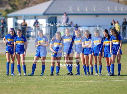 Thumbnail 3 in Lincoln vs. Hilmar photogallery.