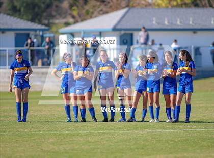 Thumbnail 3 in Lincoln vs. Hilmar photogallery.