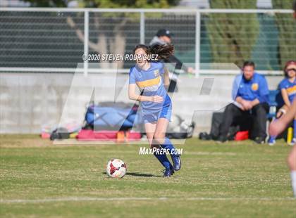 Thumbnail 2 in Lincoln vs. Hilmar photogallery.
