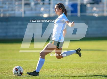 Thumbnail 1 in Lincoln vs. Hilmar photogallery.