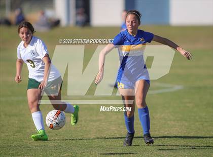 Thumbnail 1 in Lincoln vs. Hilmar photogallery.