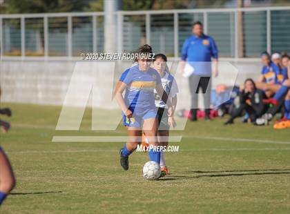 Thumbnail 3 in Lincoln vs. Hilmar photogallery.