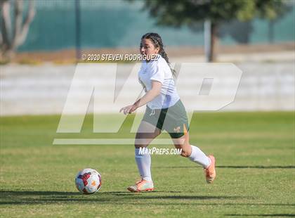 Thumbnail 3 in Lincoln vs. Hilmar photogallery.