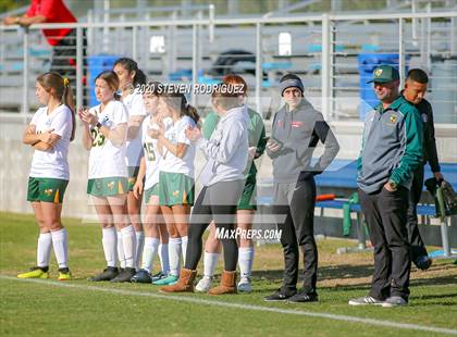 Thumbnail 1 in Lincoln vs. Hilmar photogallery.