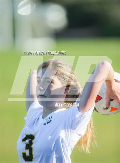 Thumbnail 3 in Lincoln vs. Hilmar photogallery.