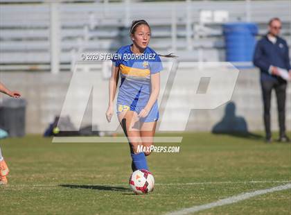 Thumbnail 1 in Lincoln vs. Hilmar photogallery.