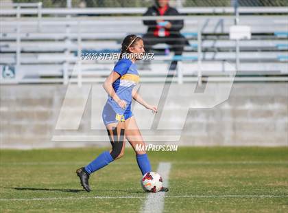 Thumbnail 1 in Lincoln vs. Hilmar photogallery.