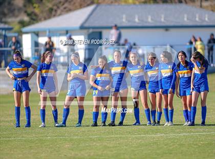 Thumbnail 1 in Lincoln vs. Hilmar photogallery.
