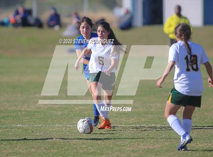 Thumbnail 3 in Lincoln vs. Hilmar photogallery.
