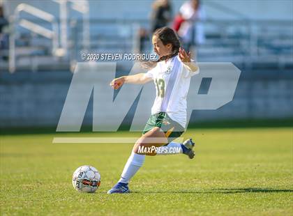 Thumbnail 2 in Lincoln vs. Hilmar photogallery.
