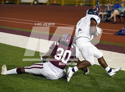 Thumbnail 1 in James Clemens @ Huntsville photogallery.