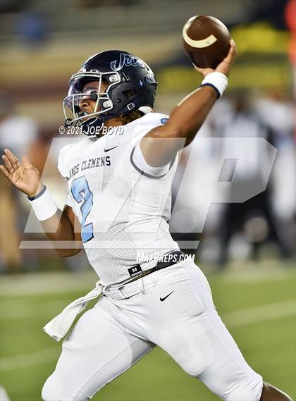 Thumbnail 1 in James Clemens @ Huntsville photogallery.
