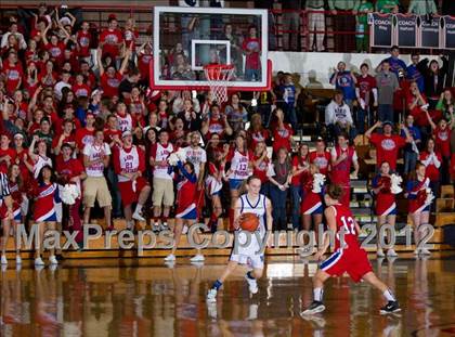 Thumbnail 1 in Southwestern vs. Northeast Dubois (1A Semi-State Championship) photogallery.