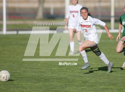 Thumbnail 3 in Ripon @ Manteca photogallery.