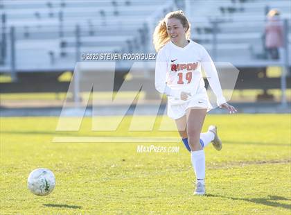 Thumbnail 1 in Ripon @ Manteca photogallery.