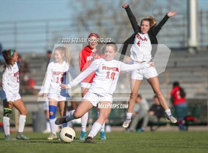 Thumbnail 1 in Ripon @ Manteca photogallery.