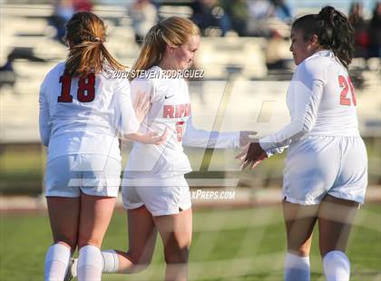Thumbnail 3 in Ripon @ Manteca photogallery.