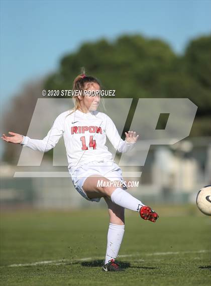 Thumbnail 3 in Ripon @ Manteca photogallery.