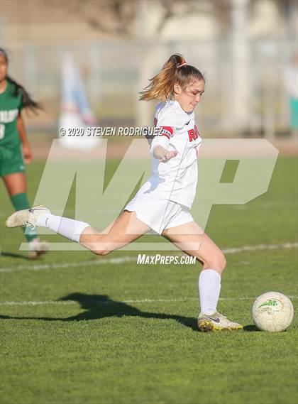 Thumbnail 1 in Ripon @ Manteca photogallery.