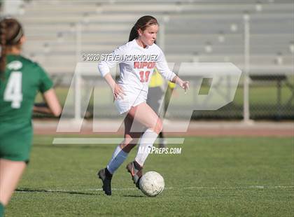 Thumbnail 1 in Ripon @ Manteca photogallery.