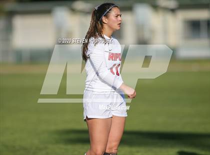 Thumbnail 1 in Ripon @ Manteca photogallery.