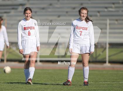 Thumbnail 1 in Ripon @ Manteca photogallery.