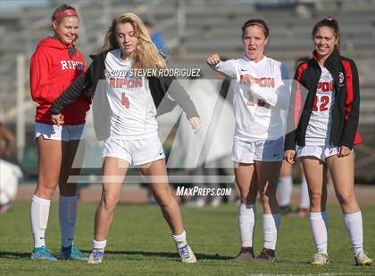 Thumbnail 1 in Ripon @ Manteca photogallery.