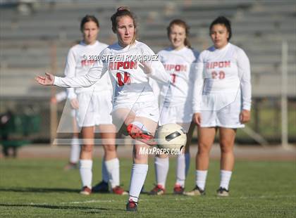 Thumbnail 2 in Ripon @ Manteca photogallery.