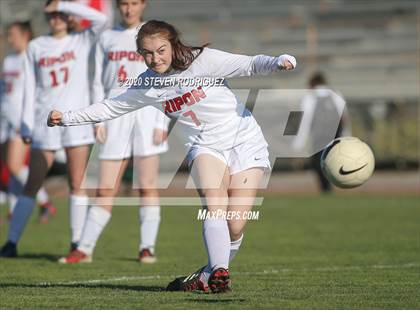 Thumbnail 3 in Ripon @ Manteca photogallery.