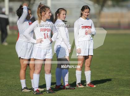 Thumbnail 3 in Ripon @ Manteca photogallery.