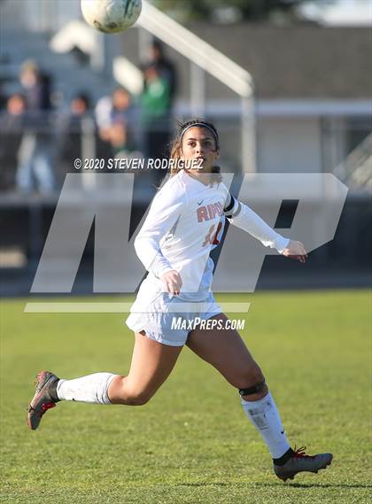 Thumbnail 3 in Ripon @ Manteca photogallery.