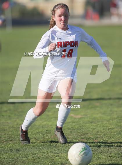Thumbnail 1 in Ripon @ Manteca photogallery.