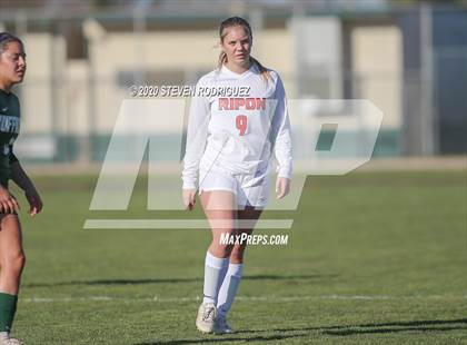 Thumbnail 1 in Ripon @ Manteca photogallery.
