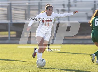 Thumbnail 2 in Ripon @ Manteca photogallery.