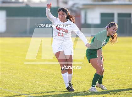 Thumbnail 3 in Ripon @ Manteca photogallery.