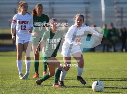 Thumbnail 3 in Ripon @ Manteca photogallery.