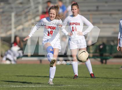 Thumbnail 3 in Ripon @ Manteca photogallery.